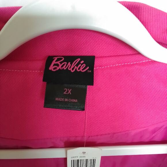 Barbie BoxLunch Racing Jacket Pink Checkered 2X 2023 Mattel NWT - Picture 4 of 9